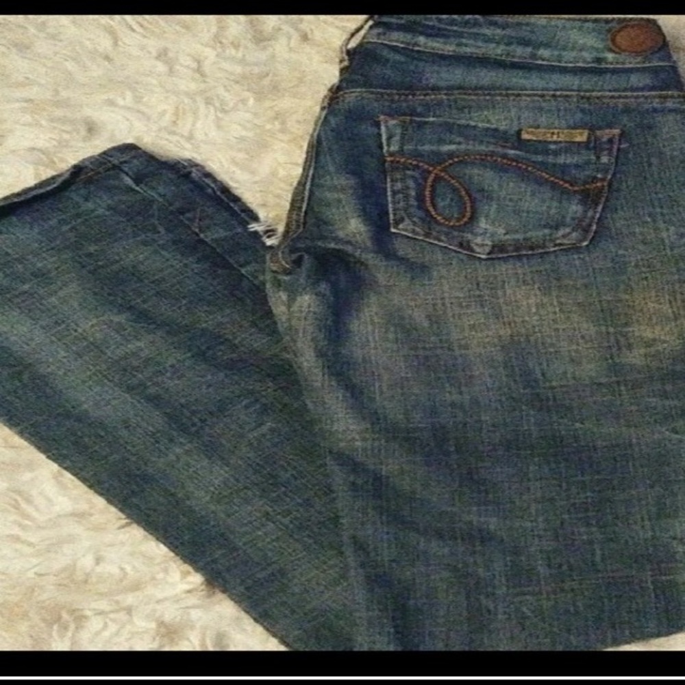 Hint jeans size 0. Boot cut.